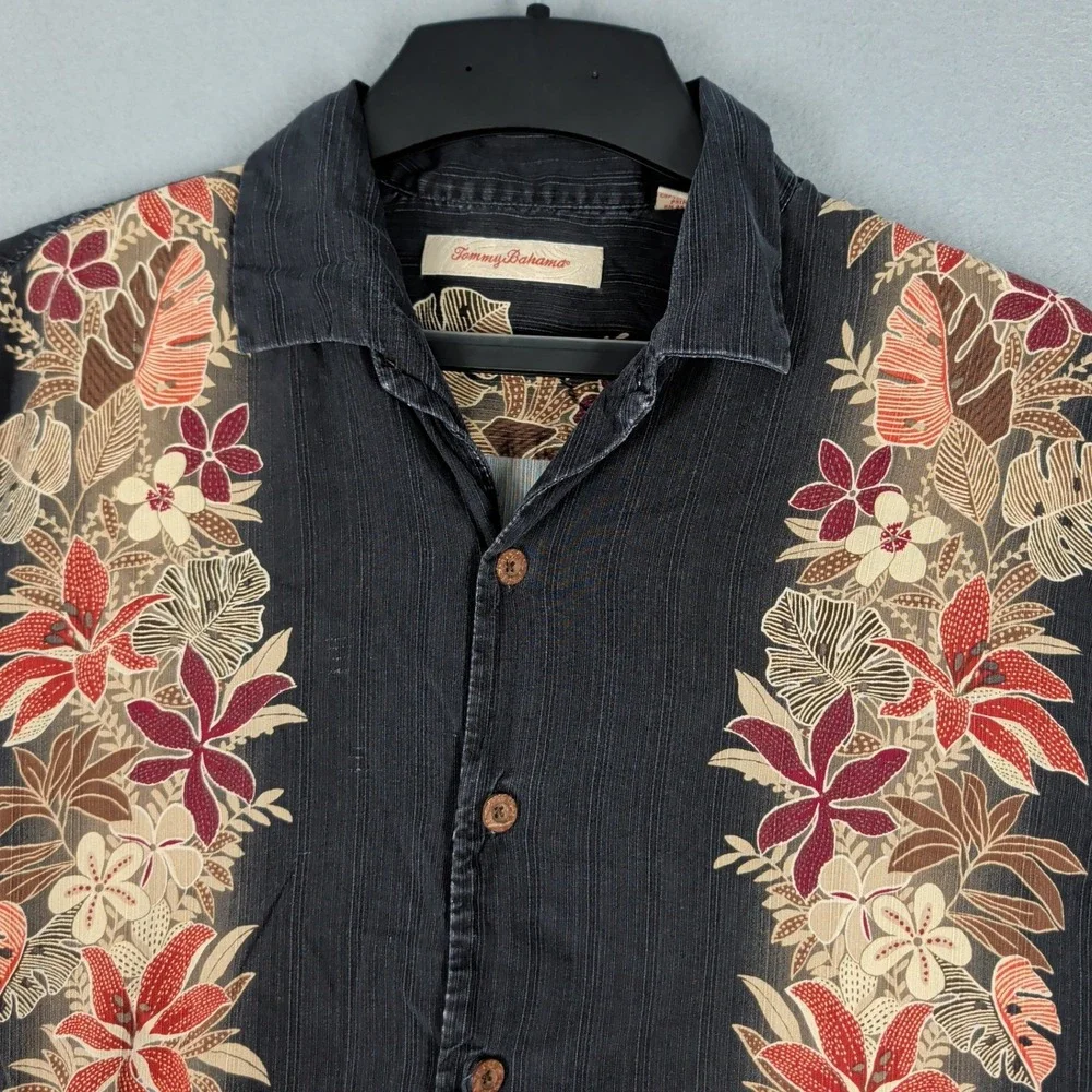 Tommy Bahama Shirt Mens L Black Hualalai Floral Hibiscus‎ Silk Blend Aloha Camp